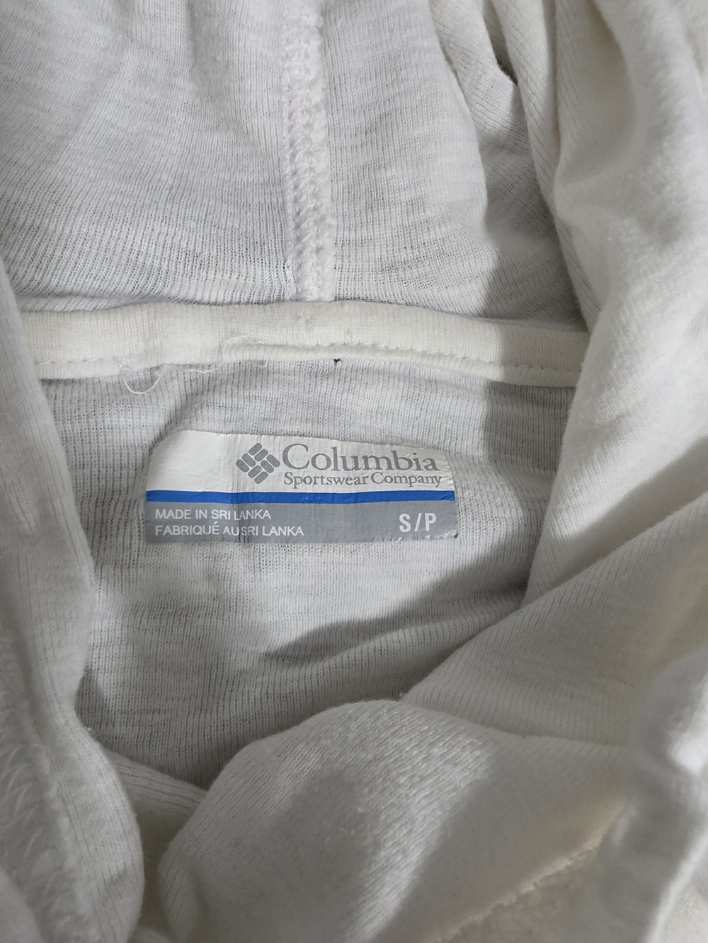 Columbia Woman's White Long-Sleeve Shirt
